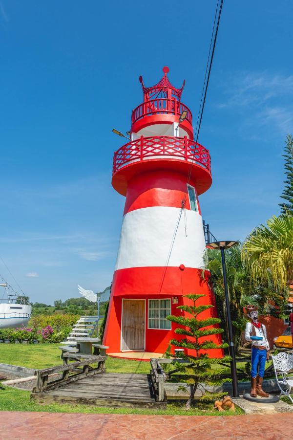 Apinya Resort Bangsarey Ban Tao Than Exterior photo